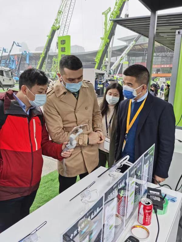 老子有钱lzyq88(中国)有限公司